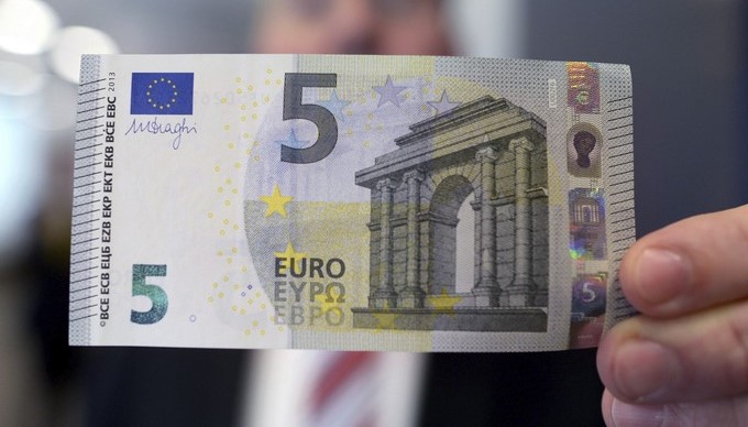 Vista de un billete de 5 euros. EFE/Archivo