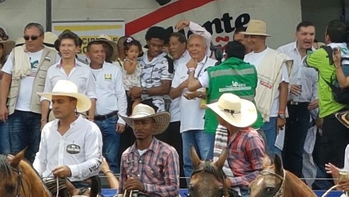 Cuadrado se unió a la firmatón por Belén de Bajirá