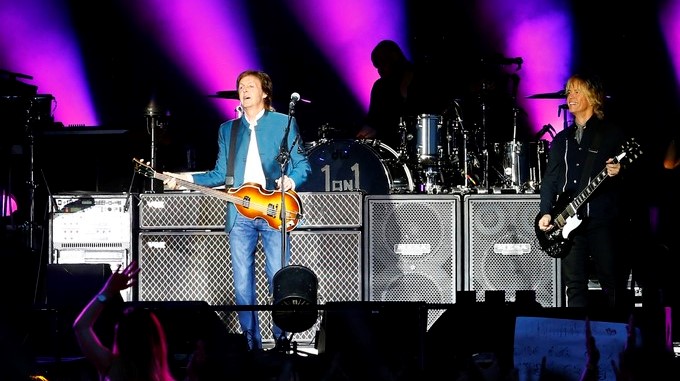 Paul McCartney donó al V&A 63 fotografías tomadas por su mujer Linda Eastman