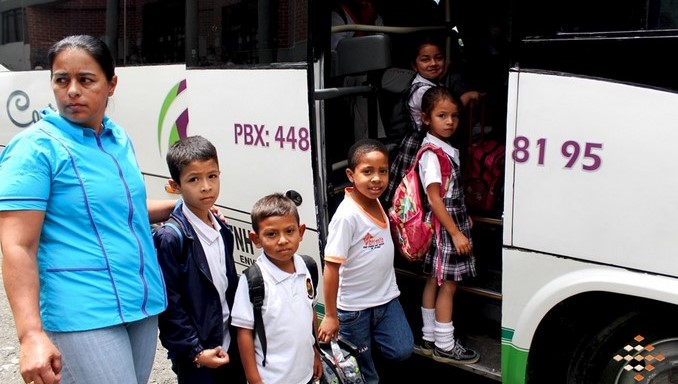 Más de mil niños en La Estrella ya cuentan con transporte escolar gratuito