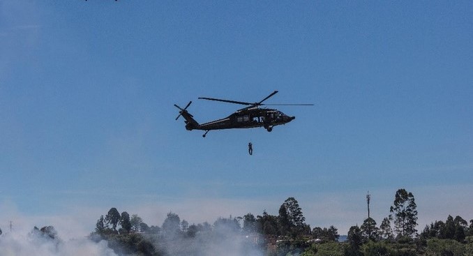 fair colombia feria aeronautica