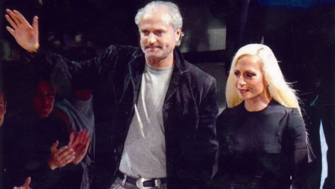 Los Versace recuerdan a Gianni, asesinado hace 20 años: “Te echamos de menos”