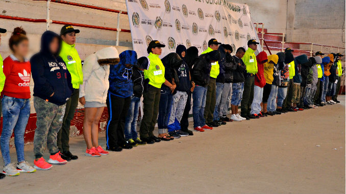 Allanamiento_Policia_Antioquia_El_Laberinto_12