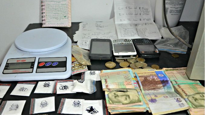 Allanamiento_Policia_Antioquia_El_Laberinto_7