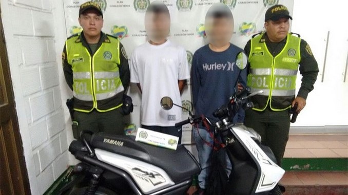 Mediante 'plan candado' los capturaron en La Aguacatala tras robar una moto 1 Asalto_Aguacatala