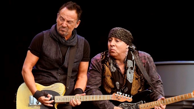 El cantante norteamericano Bruce Springsteen durante un concierto. EFE/Archivo