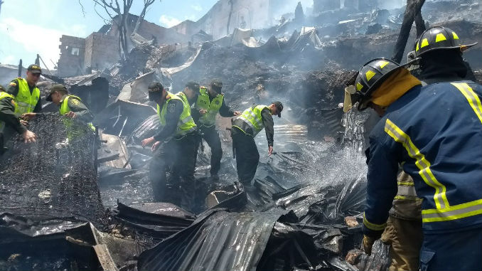 Incendio_Moravia_Policia_2