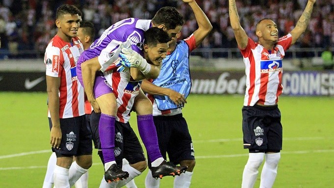 Junior golea 3-0 al Once Caldas y es líder de la liga colombiana con Santa Fe 1 Junior Once Caldas