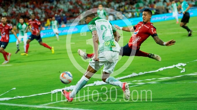 Peláez le ganó el pulso a Lillo, Medellín se impuso en el clásico 13 Partido 11