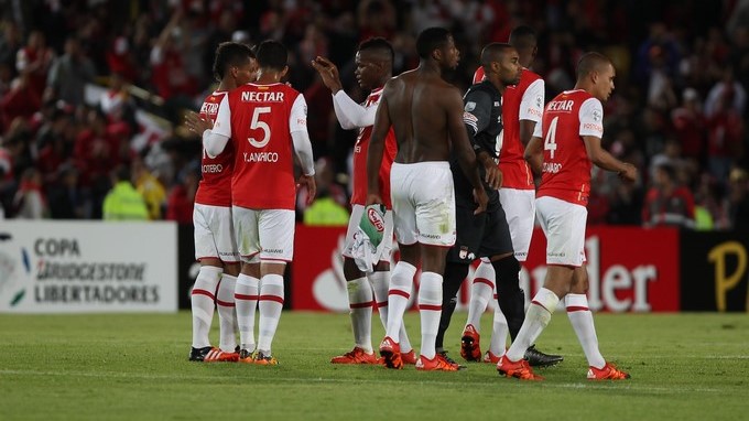 Santa Fe vence 2-0 al Cali y asume el liderato provisional de la liga colombiana 1 Santa Fe