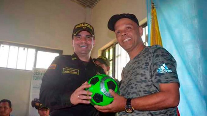 Así fue el encuentro entre alias 'el Paisa' y el comandante de la Policía de Caquetá