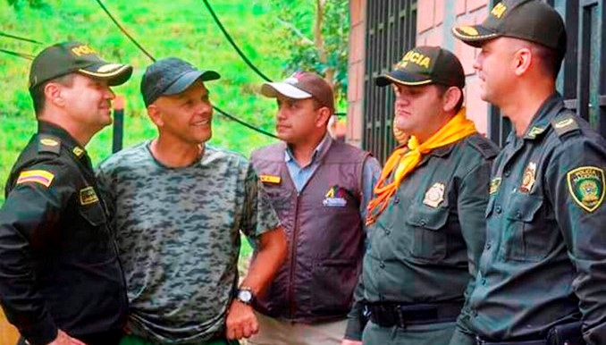 Así fue el encuentro entre alias 'el Paisa' y el comandante de la Policía de Caquetá