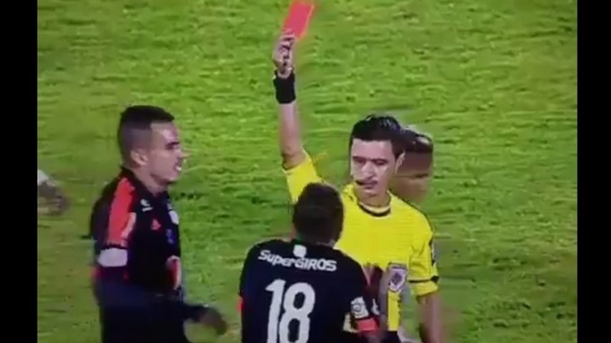 VIDEO: Otros 44 millones y dos semanas de suspensión, por nueva "simulación" 1 botinelli america