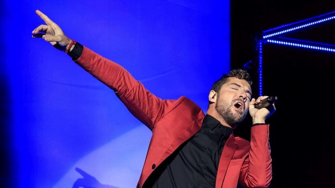 El cantante David Bisbal durante su actuación el pasado 21 de agosto en el festival de Cap Roig. EFE/Archivo