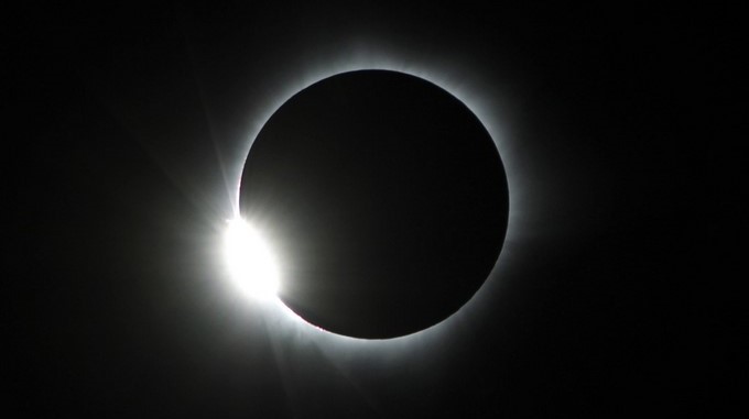¡Increíble! este 2 de julio, durante dos minutos, en Sudamérica se podrá ver un eclipse total de sol