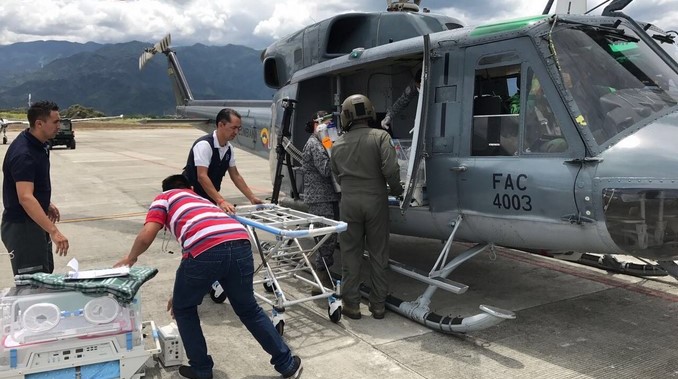 Fuerza Aérea evacuó a gemelas prematuras desde Rioblanco, Tolima