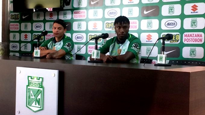 "Ñapa" en la presentación de jugadores de Nacional 1 jackson montano nacional jugadores Copiar