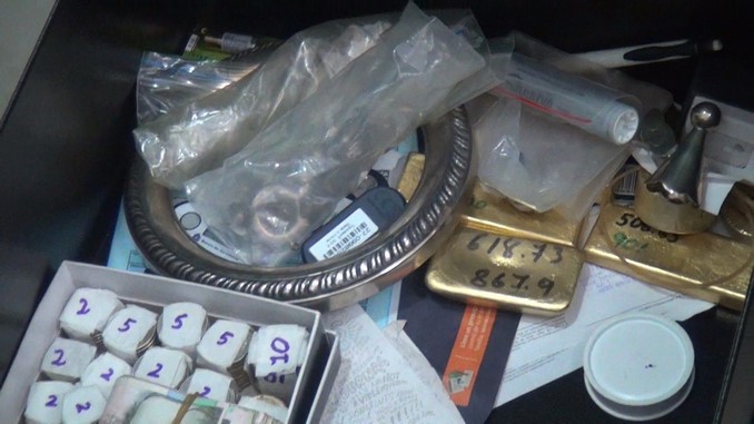 Cayeron 'los Mercaderes del Oro', señalados de comercial ilegalmente el mineral