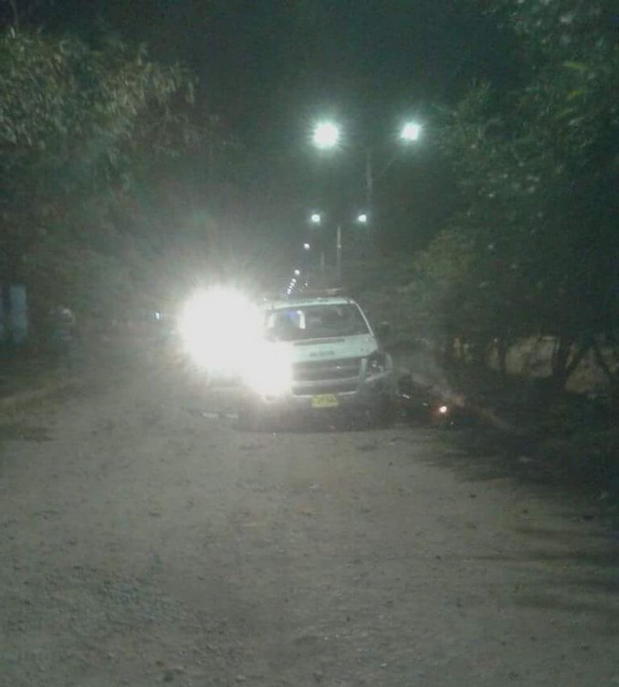 En Guaviare una motocicleta bomba estalló frente a una patrulla de la Policía