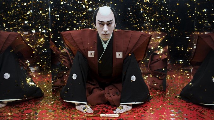 Fotografía facilitada por el Comité Organizador de los Juegos Olímpicos de Tokio 2020. La organización de Tokio 2020 lanzó hoy una campaña protagonizada por un famoso actor de teatro kabuki con la que busca despertar el espíritu olímpico en Japón, tres años antes de la celebración de los Juegos en la capital nipona. EFE