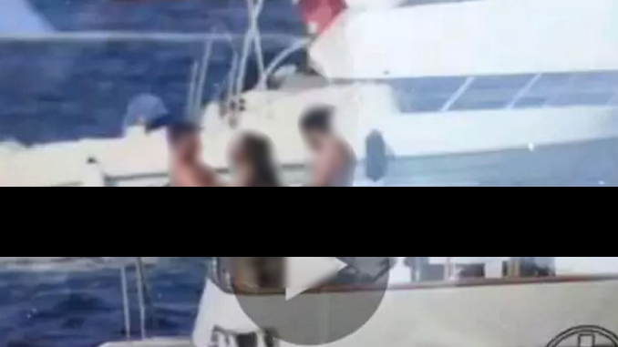 Hacían un trío y fueron filmados para divulgar el material en redes sociales