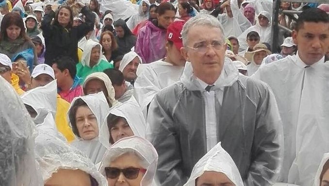 uribe_olaya_papa_francisco