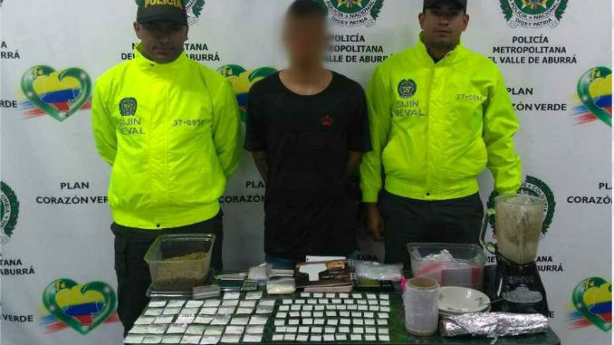 FOTOS: Capturado y enviado a la cárcel 'jíbaro' en Rosellón, Envigado 1 Capturado_Rosellon1