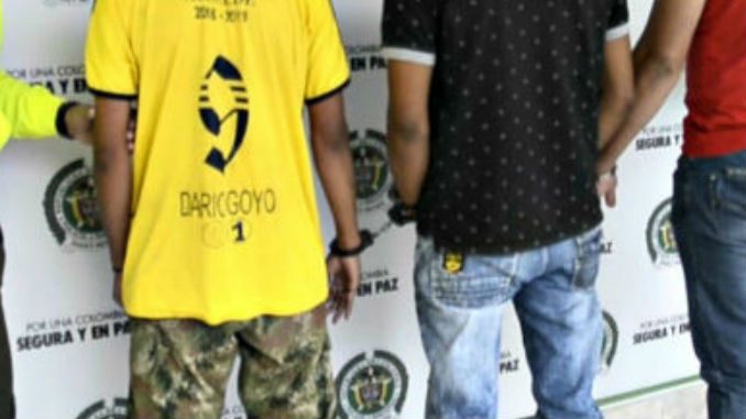 Capturados con marihuana y cocaína en su poder 1 Capturados Orden judicial e1575213924896