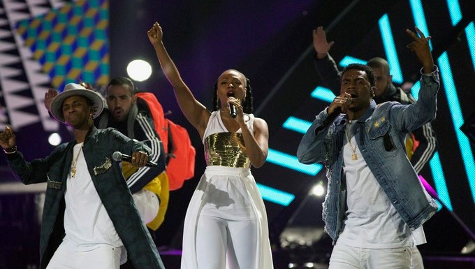 En la imagen un registro de la banda colombiana ChocQuibTown, durante su actuación en los premios Latin American Music Awards, en Los Ángeles (California, EE.UU.). EFEArchivo