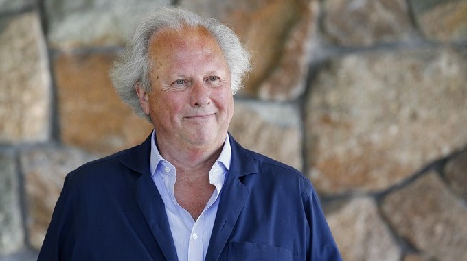 En la imagen un registro de Graydon Carter, editor de la revista Vanity Fair, quien dejará su cargo en diciembre próximo, según The New York Times. EFE/Archivo