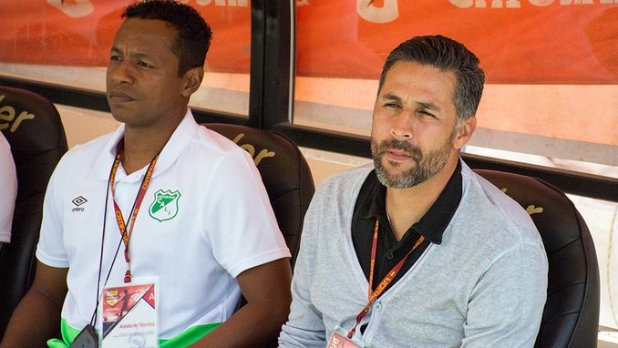 ¿Regresa a la dirección? Mario Alberto Yepes estaría en carpeta en este equipo