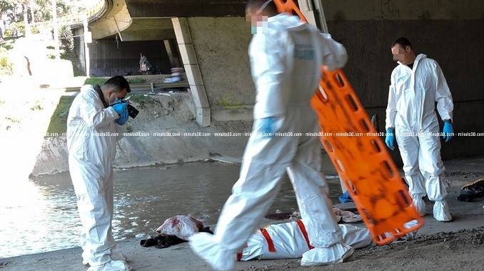 VIDEO: Con un fuerte golpe en la cara hallaron cadáver en los bajos del puente de San Juan 10 Muerto_San_Juan_8