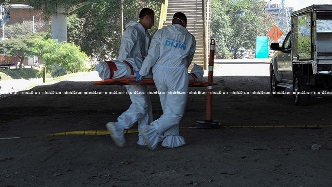 VIDEO: Con un fuerte golpe en la cara hallaron cadáver en los bajos del puente de San Juan 11 Muerto_San_Juan_9