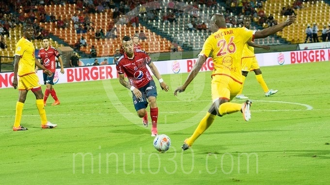 EN FOTOS: Así fue el triunfo del Santa Fe en el Atanasio 12 Partido Atanasio 10