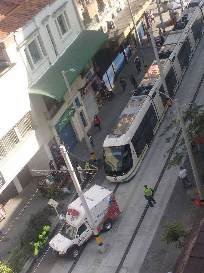 Suspendida parte de la operación del Tranvía por accidente de tránsito