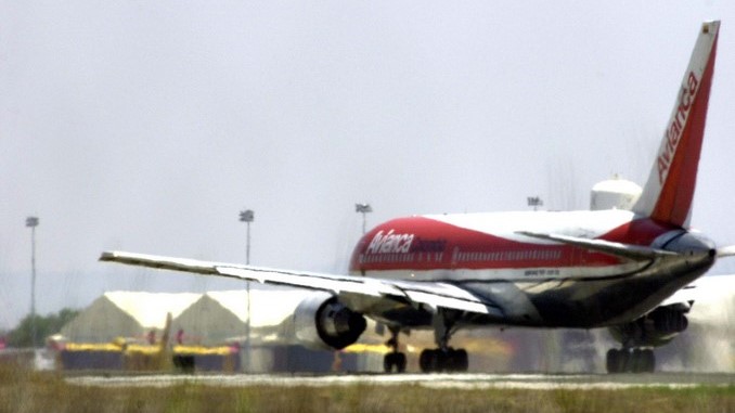 avianca, avión