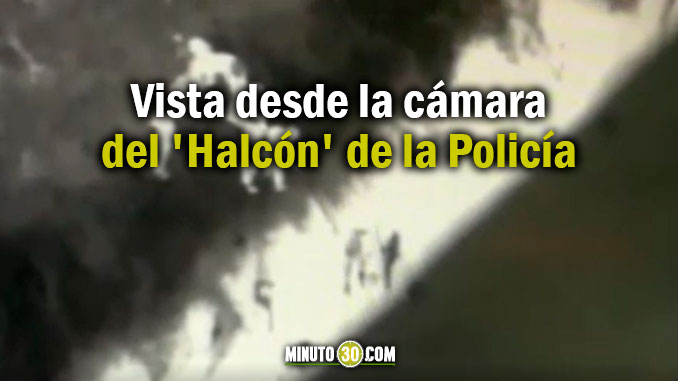 VIDEO y FOTOS: Dos hombres tuvieron que ser rescatados de las aguas del río Medellín al que se tiraron por huir de la Policía 1 camara-halcon