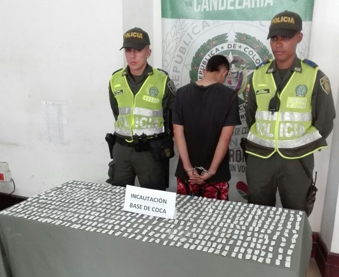FOTO: Fue atrapado con 600 dosis de base de cocaína 3 captuado2
