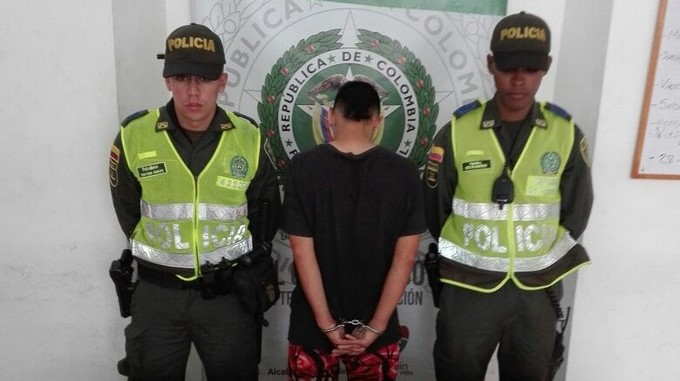 FOTO: Fue atrapado con 600 dosis de base de cocaína 1 capturado