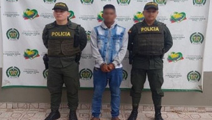 Lo capturaron en Necoclí por golpear a su compañera sentimental menor de edad