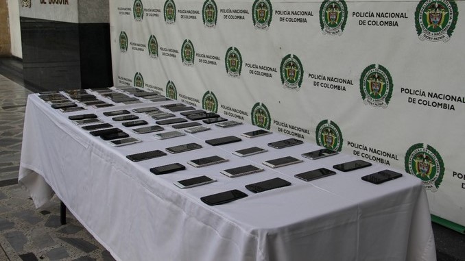 Policía recuperó 417 celulares en Los Mártires. 121 estaban reportados como hurtados