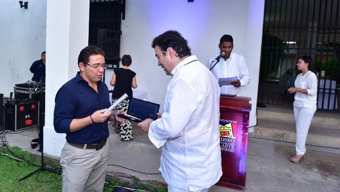 Defensor del Pueblo fue declarado huésped ilustre y recibió las llaves de Santa Marta