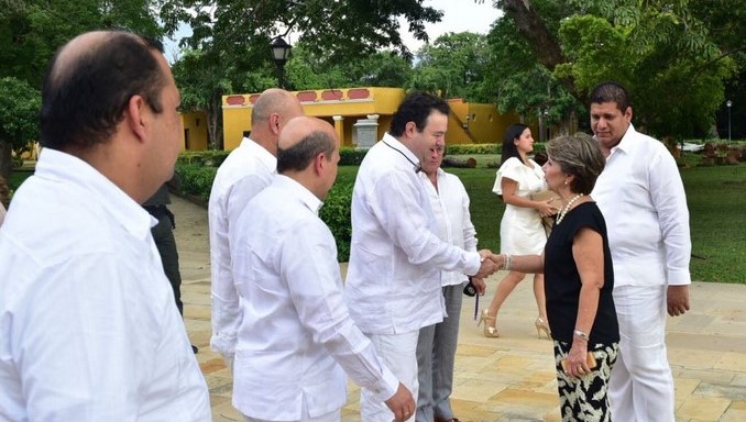 Defensor del Pueblo fue declarado huésped ilustre y recibió las llaves de Santa Marta
