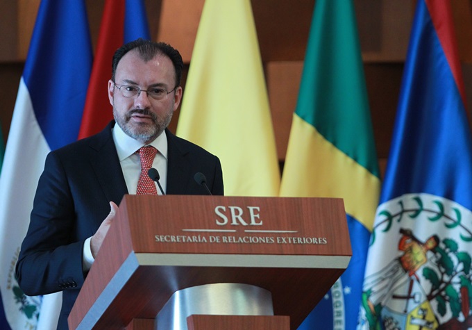 México lamenta fin de programa DACA y anuncia medidas para apoyar a soñadores