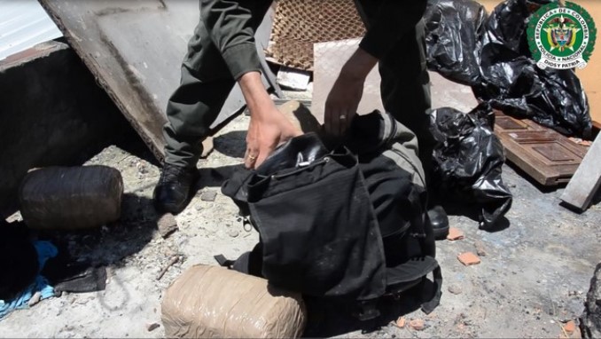 VIDEO: En hechos aislados las autoridades capturaron a dos personas en situación de calle e incautaron droga 2 En hechos aislados las autoridades capturaron a dos personas en situación de calle e incautaron droga