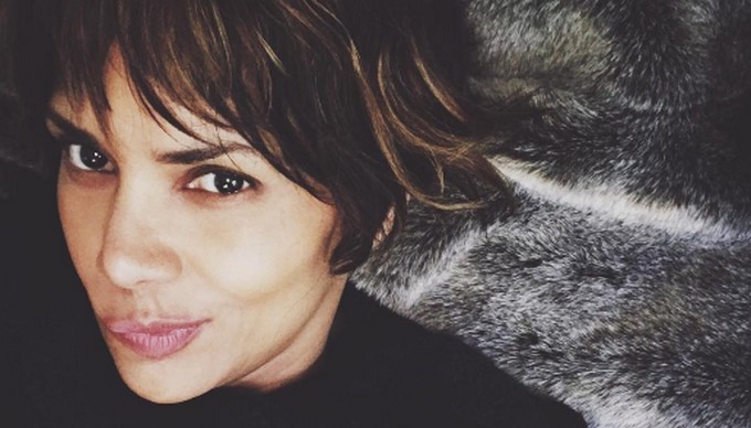 Con esta foto, Halle Berry confirma su romance con un hombre 16 años menor que ella