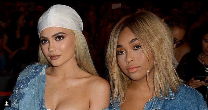Kylie Jener y Jordyn Woods/ Tomada de Instagram: @kyandjordyn