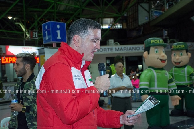 Así fue el recorrido de Mauricio Tobón como 'gobernador en la noche'