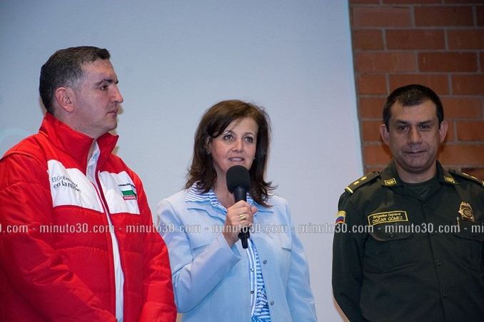 Así fue el recorrido de Mauricio Tobón como 'gobernador en la noche'