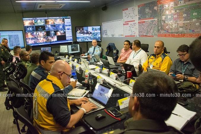 Así fue el recorrido de Mauricio Tobón como 'gobernador en la noche'